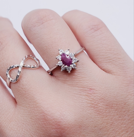 Ruby Ring - Picture 5 of 9